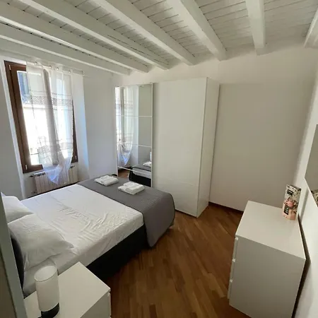 Appartement Casa Marsos Brescia